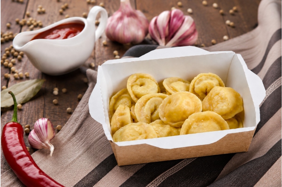купить пельмени куриные  - пироговая компания