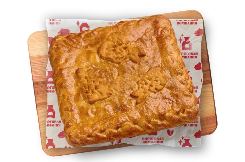 купить пирог постный с сёмгой, картофелем и луком - пироговая компания