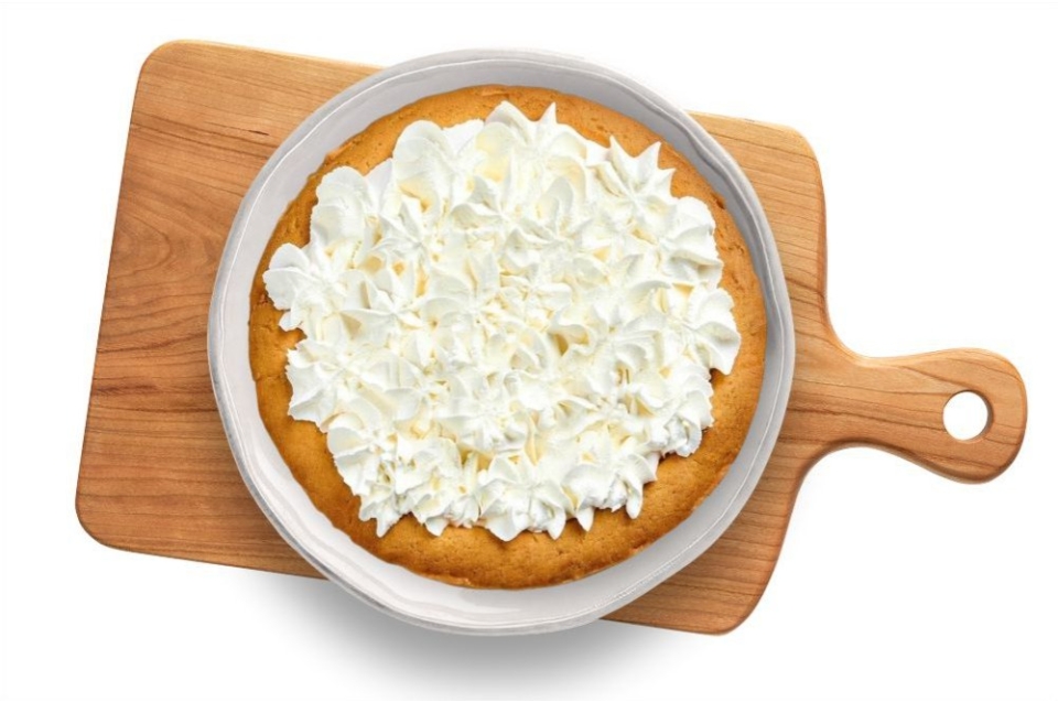 купить пирог с вишней и сливками на песочном тесте - пироговая компания