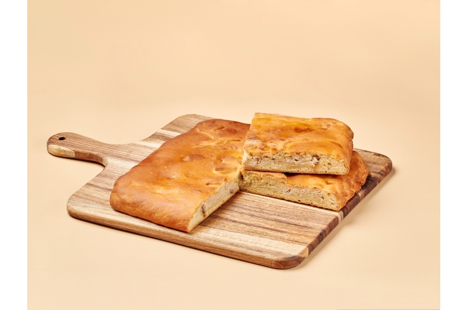 купить пирог с беконом  картофелем и сыром  - пироговая компания